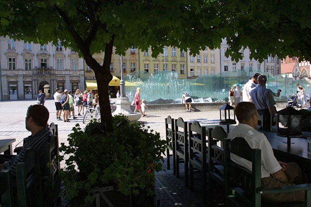 fontanna 'zdr&oacute;j', foto: filip łepkowicz
